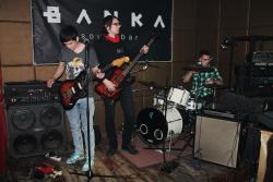 Неботошнит